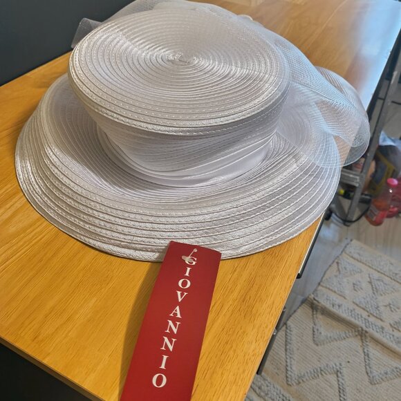 Women’s White Dress Hat | Church / Derby / Formal | One Size - Picture 5 of 5